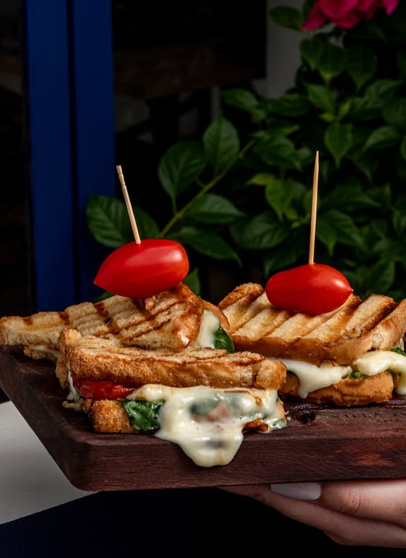 Sándwich Caprese
